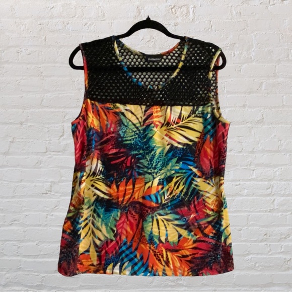 69. INITIATIVES Tank Top🌞🏖️ Multi-colour - Ladies size XL - Picture 1 of 3